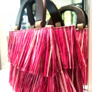 WishBag 22 - 25  Pequeños flecos rosa