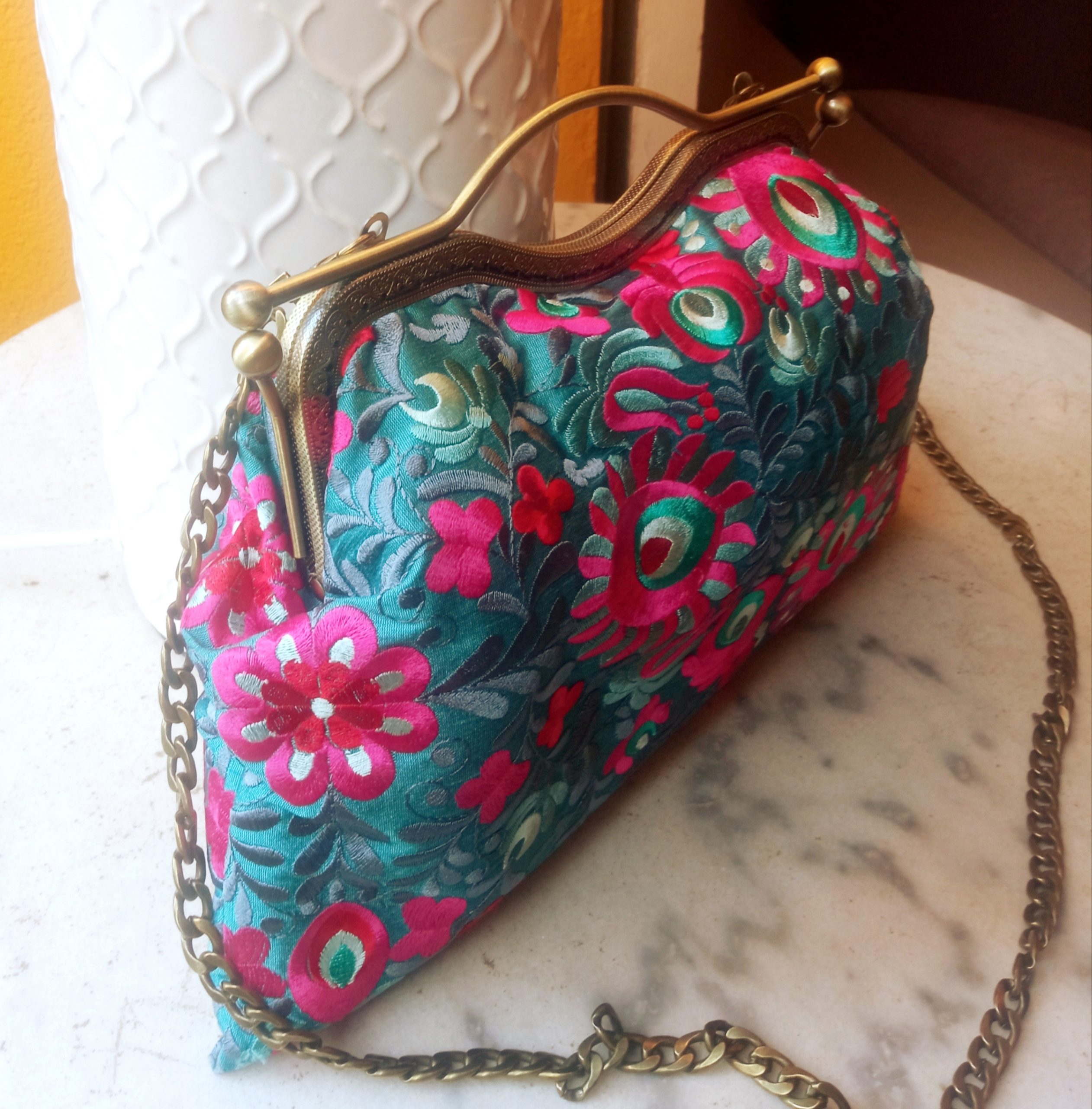 WishBag Lola maxi - 21 flores bordadas - Imagen 2