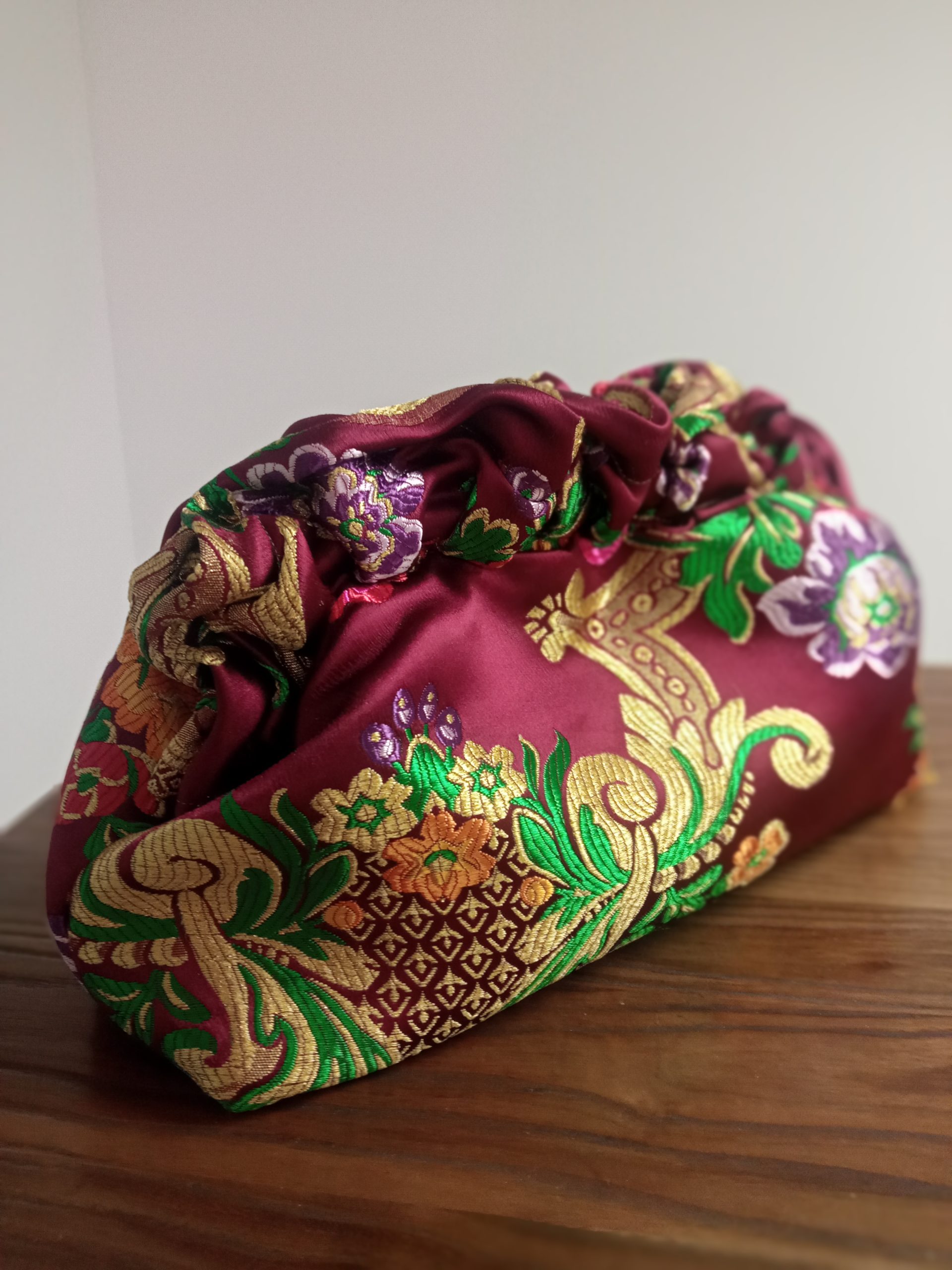 WishBag 22 - 40 bombonera flores brocadas - Imagen 4